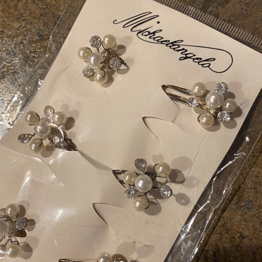 6 jewel and pearl wedding/event hair pins